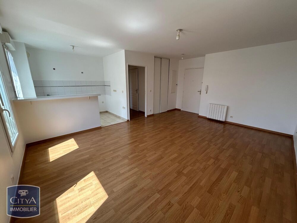location Appartement - 2 pièce(s) - 48 m² Épernon (28230)