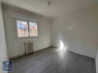  Appartement à louer 2 pièces 32 m²