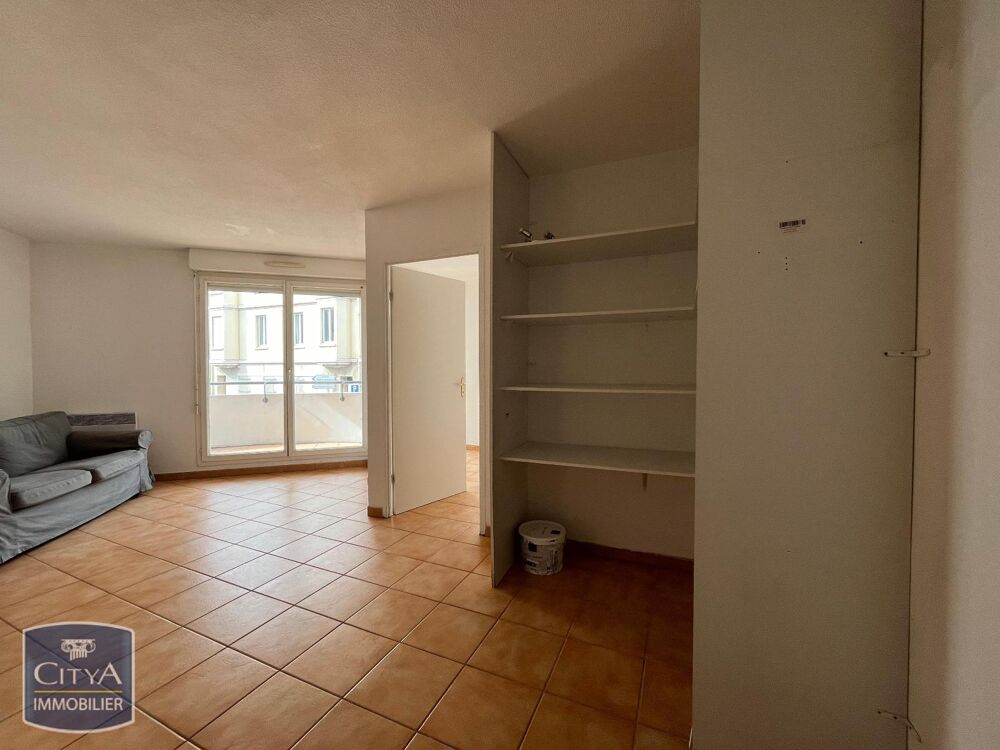 location Appartement - 2 pièce(s) - 34 m² Marseille 5