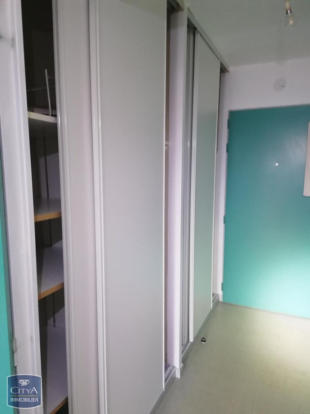 location Appartement - 1 pièce(s) - 23 m² Poitiers (86000)