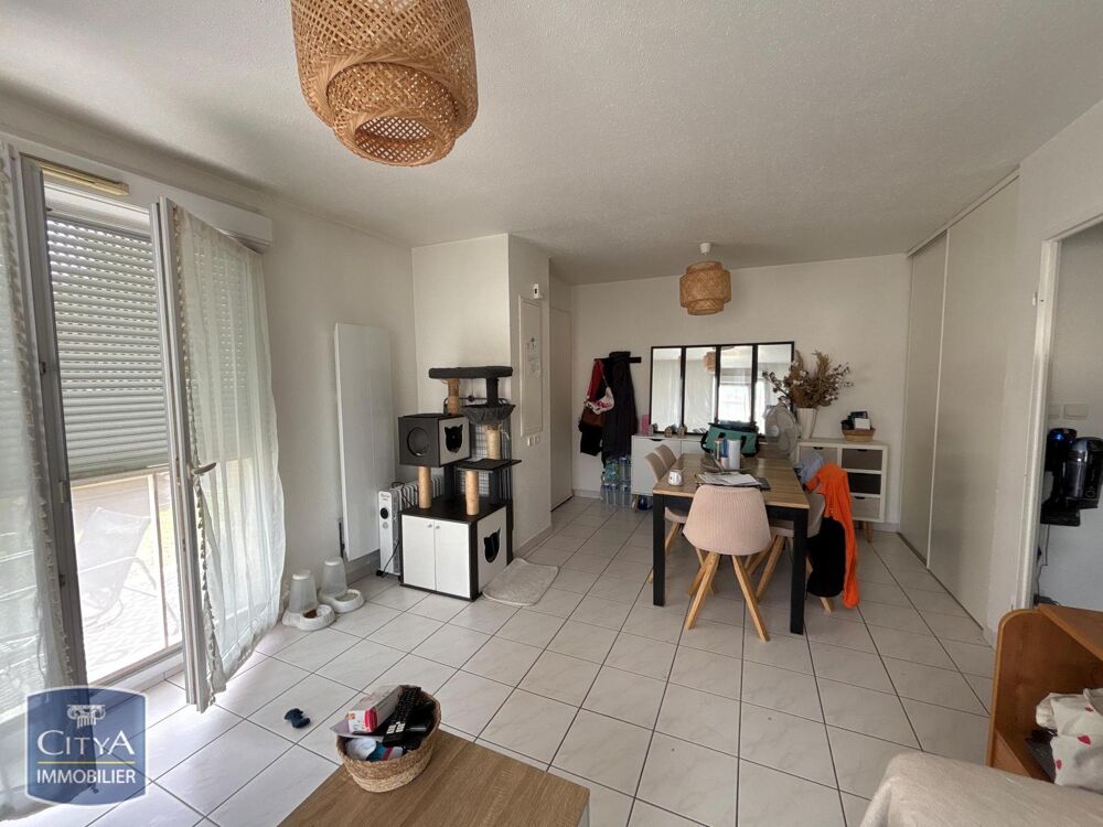 location Appartement - 3 pièce(s) - 66 m² Hasnon (59178)