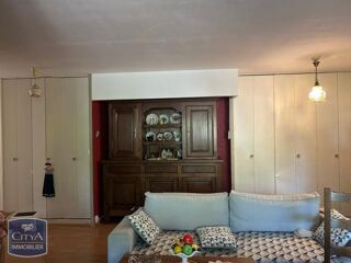  Appartement à louer 4 pièces 83 m²