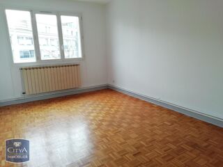  Appartement à louer 4 pièces 68 m²