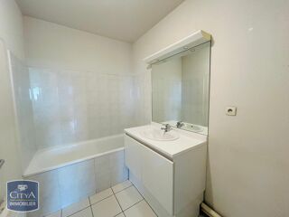  Appartement à louer 2 pièces 39 m²