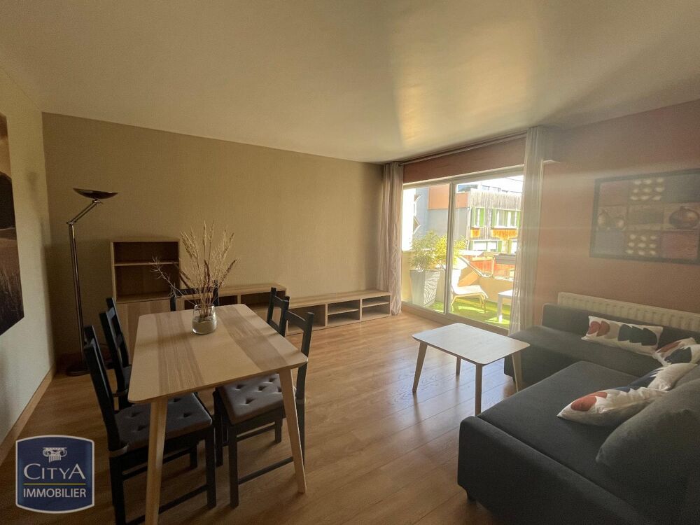 location Appartement - 2 pièce(s) - 53 m² Besançon (25000)