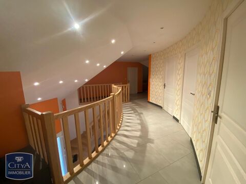  Maison � louer 7 pi�ces 207 m�