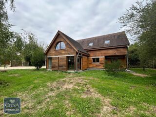  Maison à louer 6 pièces 153 m²