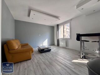  Appartement à louer 2 pièces 44 m²