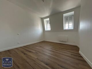  Appartement à louer 3 pièces 91 m²