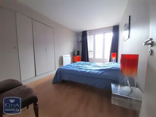  Appartement à louer 3 pièces 79 m²