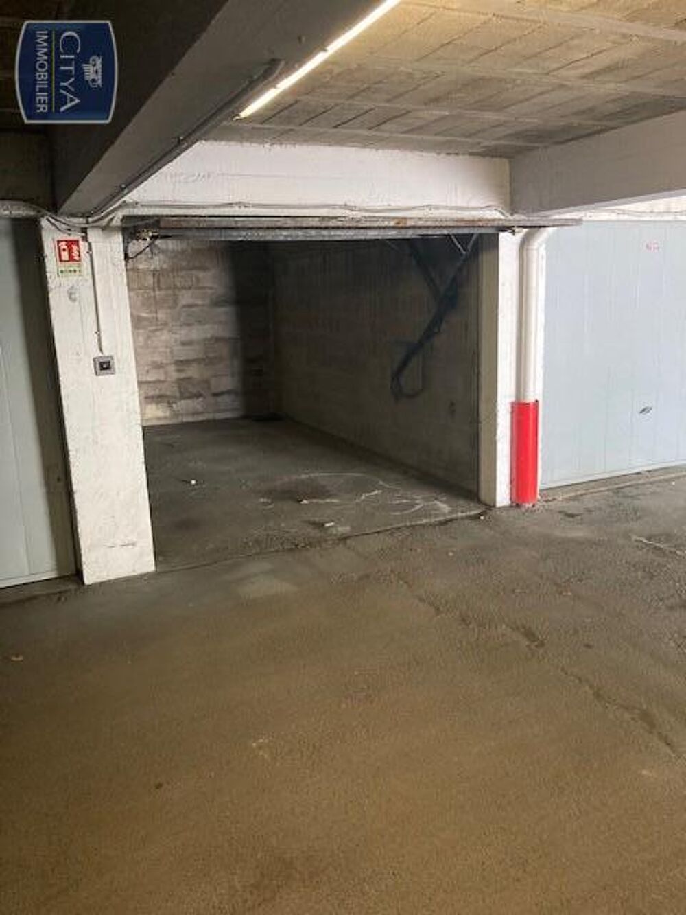 location Parking / Garage Bourges (18000)