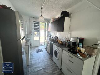  Appartement à louer 3 pièces 48 m²