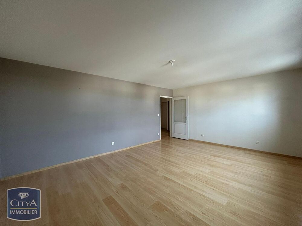 À louer à Lucé, découvrez cet appartement 3 pièces de 76....
