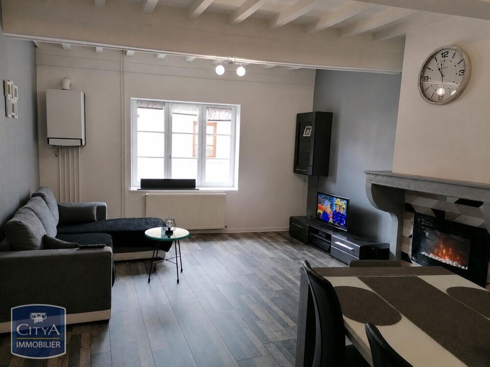 À LOUER : Découvrez cet appartement T3 situé dans la cha....