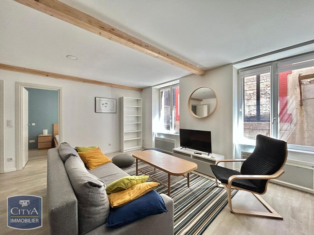 À LOUER : Découvrez cet appartement rénové T2 meublé sit....