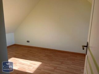  Maison à louer 4 pièces 83 m²