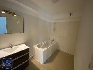  Appartement à louer 2 pièces 59 m²
