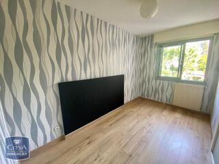  Appartement à louer 1 pièce 38 m²