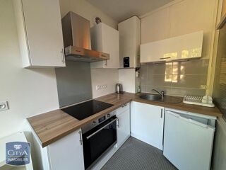  Appartement à louer 1 pièce 28 m²