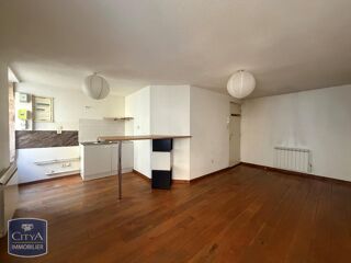  Appartement à louer 2 pièces 49 m²