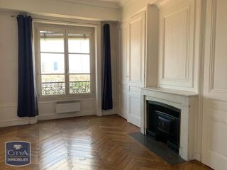  Appartement à louer 2 pièces 61 m²