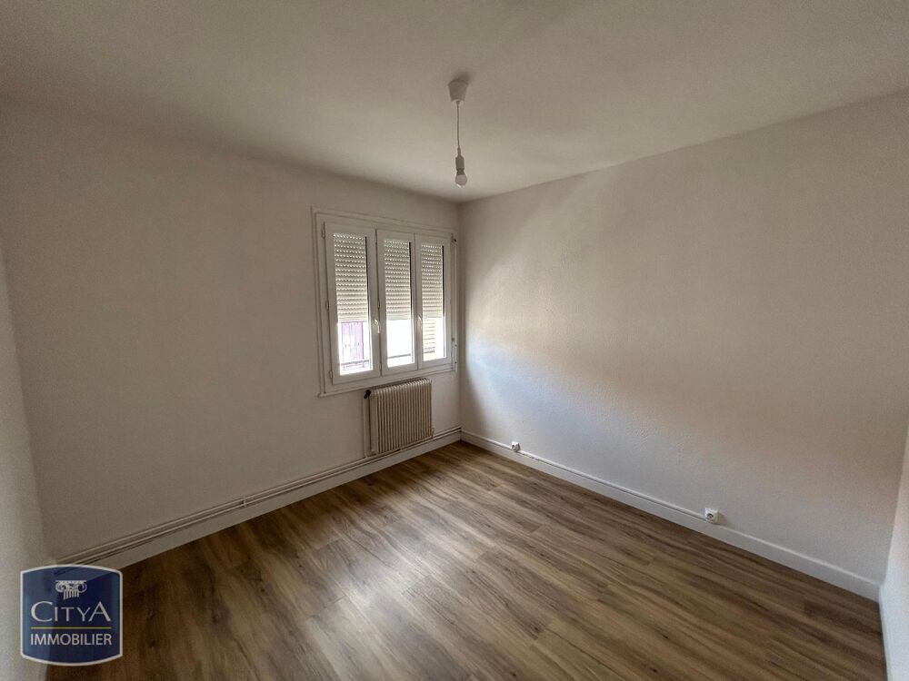 ROANNE - GRAND T3- GARAGE Venez découvrir cet appartemen....
