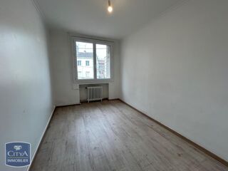  Appartement à louer 3 pièces 57 m²