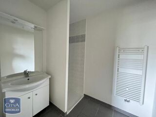  Appartement à louer 2 pièces 44 m²