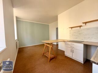  Appartement à louer 3 pièces 45 m²