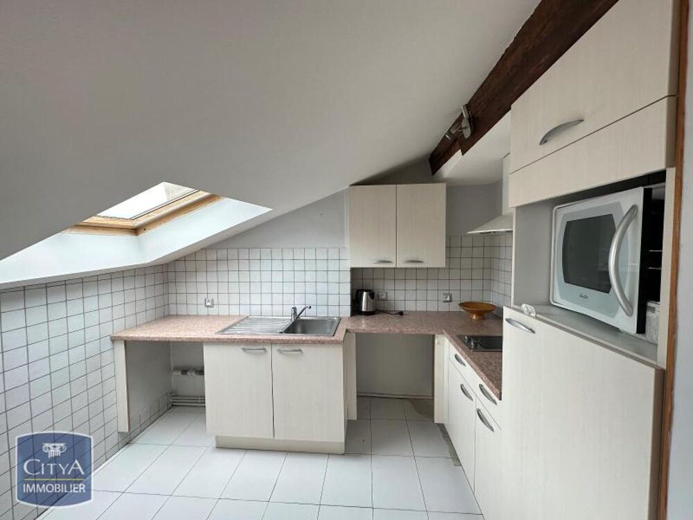 À LOUER : Appartement rénové T2 situé en hyper centre de....