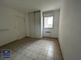  Appartement à louer 2 pièces 45 m²