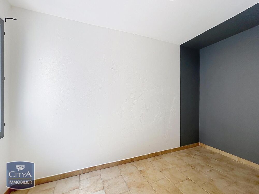 location Appartement - 1 pièce(s) - 28 m² Nimes (30900)