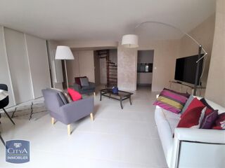  Appartement à louer 3 pièces 79 m²