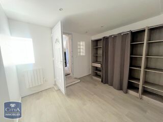  Appartement à louer 3 pièces 86 m²