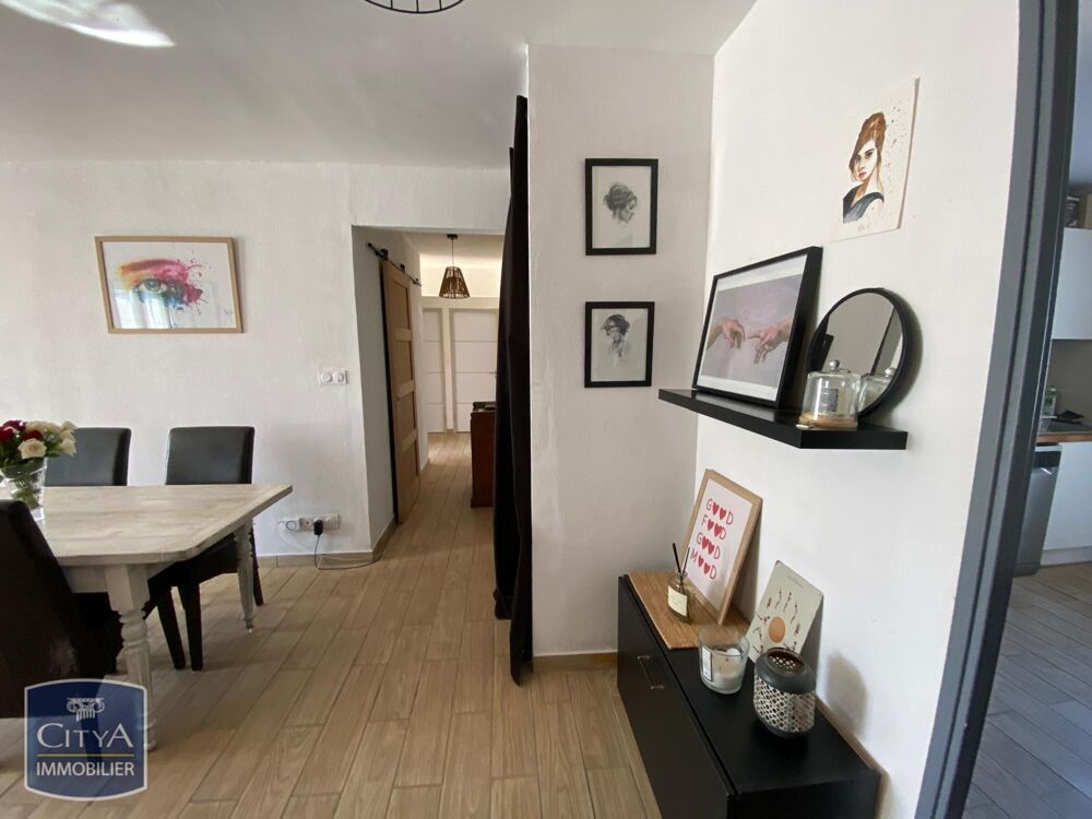 À LOUER - NIMES - APPARTEMENT 5 PIECES - CLIMATISATION -....