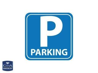  Parking / Garage à louer 