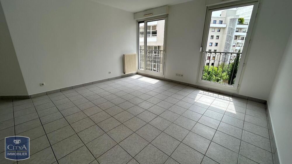 location Appartement - 3 pièce(s) - 68 m² Lyon 7