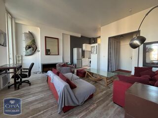  Appartement à louer 3 pièces 64 m²