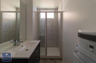  Appartement à louer 3 pièces 71 m²