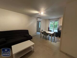  Appartement à louer 2 pièces 52 m²