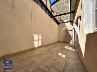  Appartement à louer 3 pièces 65 m²