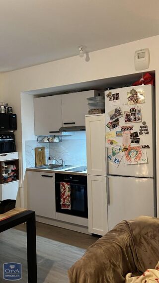  Appartement à louer 2 pièces 37 m²