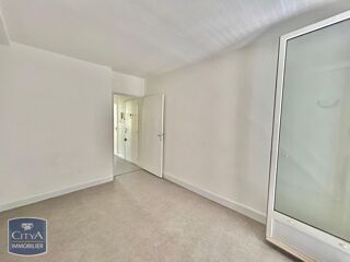  Appartement à louer 3 pièces 55 m²