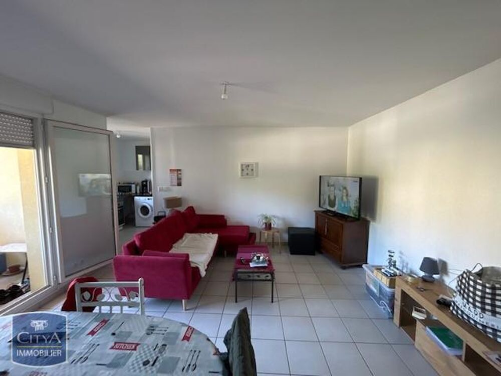 EXCLUSIVITÉ - T2 BIS secteur SAINT AVOLD - AVEC BALCON E....