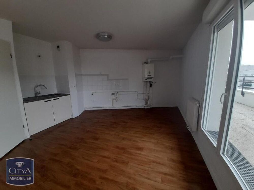 EXCLUSIVITÉ - APPARTEMENT 4 PIÈCES AVEC TERRASSE À louer....