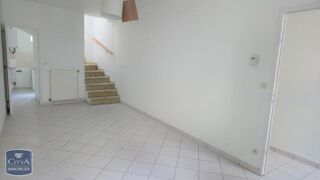  Maison à louer 5 pièces 75 m²
