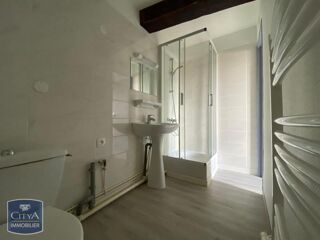  Appartement à louer 2 pièces 27 m²