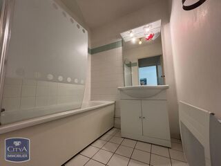  Appartement à louer 2 pièces 47 m²