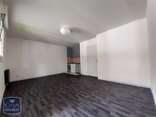  Appartement à louer 1 pièce 28 m²