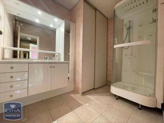  Appartement à louer 3 pièces 69 m²